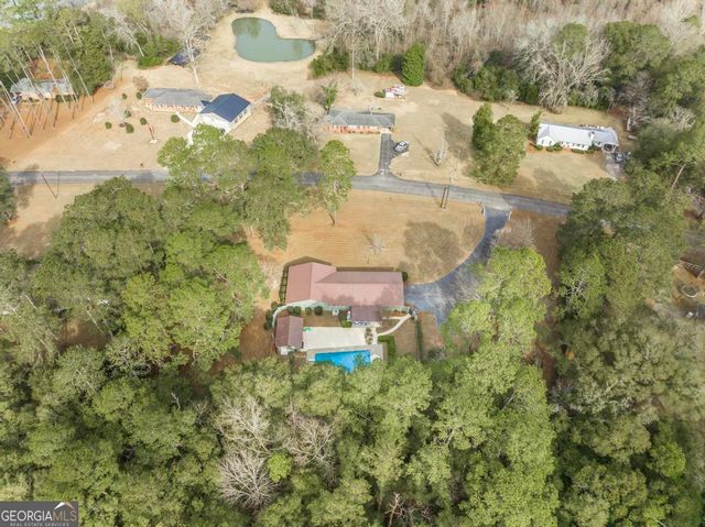 19 Mansfield Drive, Hawkinsville, GA 31036