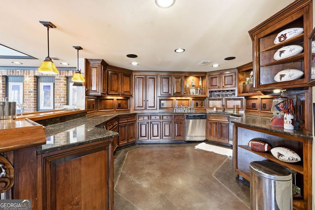 10150 Brixton Place, Suwanee, GA 30024