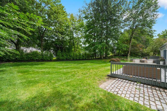 131 Huntley Drive, Ardsley, NY 10502