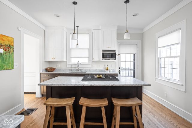 4310 Central Avenue, Indianapolis, IN 46205