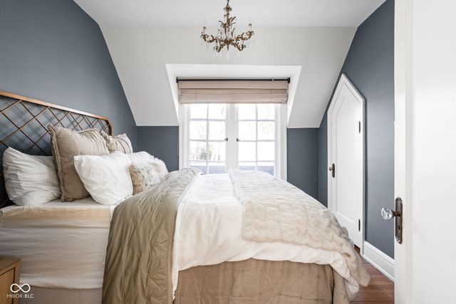 4310 Central Avenue, Indianapolis, IN 46205