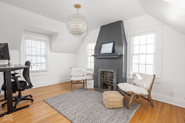 4310 Central Avenue, Indianapolis, IN 46205