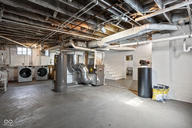 4310 Central Avenue, Indianapolis, IN 46205