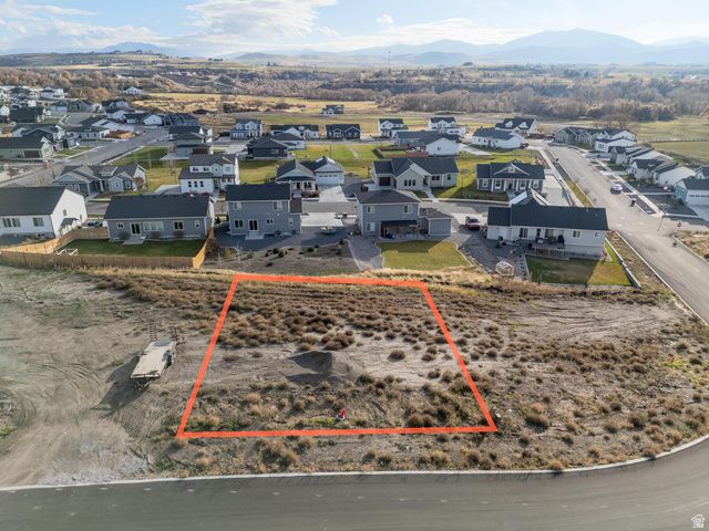 817 W 70 N, Hyrum, UT 84319
