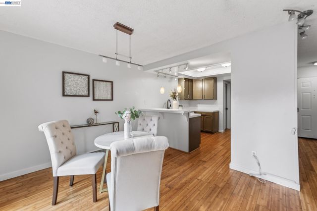 97 Deer Run Cir, San Jose, CA 95136