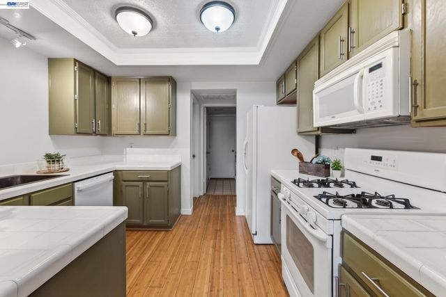 97 Deer Run Cir, San Jose, CA 95136