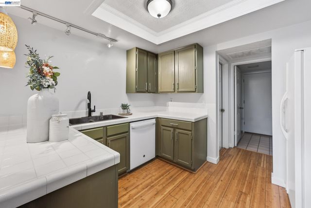 97 Deer Run Cir, San Jose, CA 95136