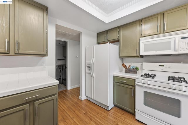 97 Deer Run Cir, San Jose, CA 95136