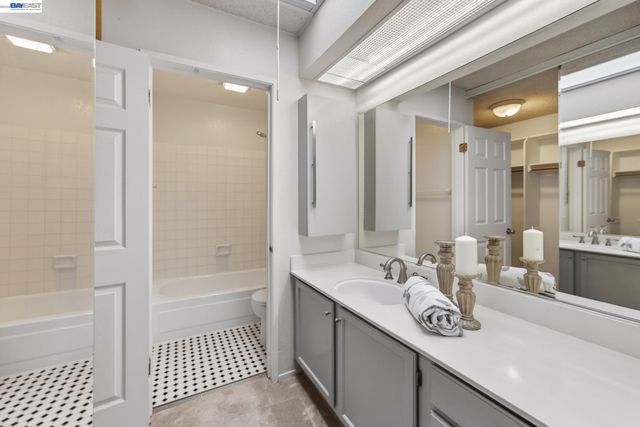 97 Deer Run Cir, San Jose, CA 95136