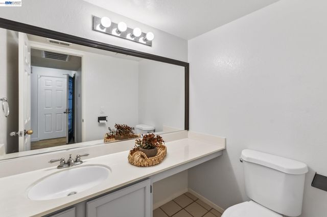 97 Deer Run Cir, San Jose, CA 95136