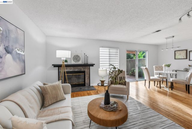 97 Deer Run Cir, San Jose, CA 95136