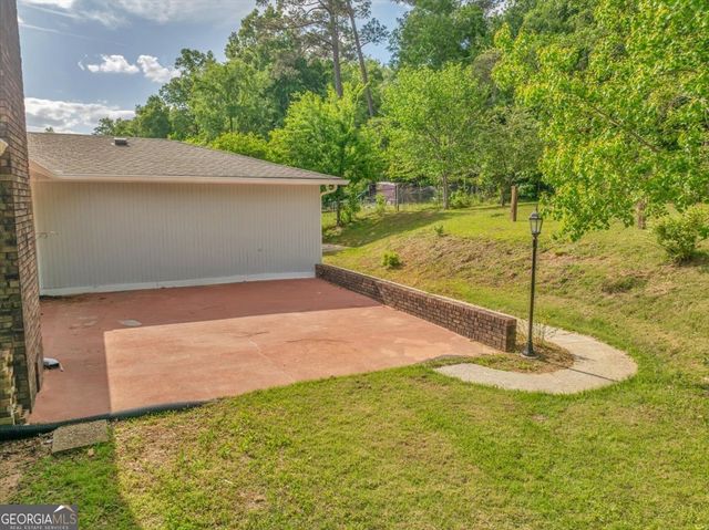 4621 Savage Creek Drive, Macon, GA 31210