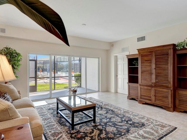 4370 Doubles Alley Drive 104, Vero Beach, FL 32967