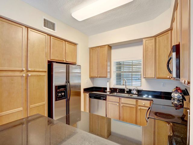 4370 Doubles Alley Drive 104, Vero Beach, FL 32967