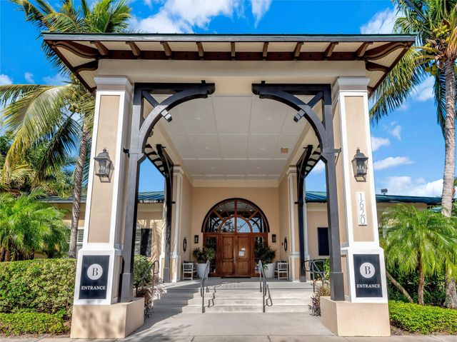 4370 Doubles Alley Drive 104, Vero Beach, FL 32967