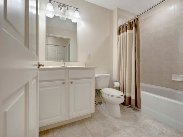 4370 Doubles Alley Drive 104, Vero Beach, FL 32967