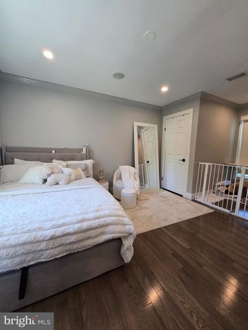 10809 WEEPING WILLOW LN, Beltsville, MD 20705
