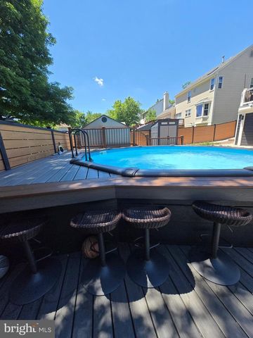 10809 WEEPING WILLOW LN, Beltsville, MD 20705