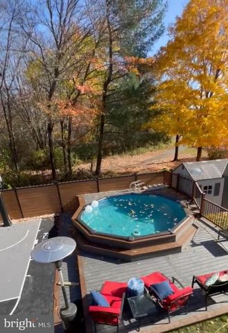 10809 WEEPING WILLOW LN, Beltsville, MD 20705