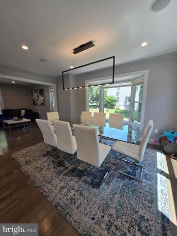 10809 WEEPING WILLOW LN, Beltsville, MD 20705