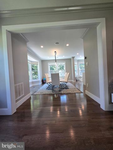 10809 WEEPING WILLOW LN, Beltsville, MD 20705