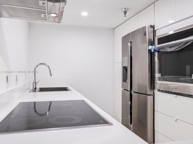 20505 E Country Club Dr 531, Aventura, FL 33180