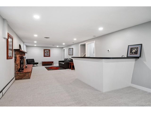 8690 W Jefferson Ave, Lakewood, CO 80235