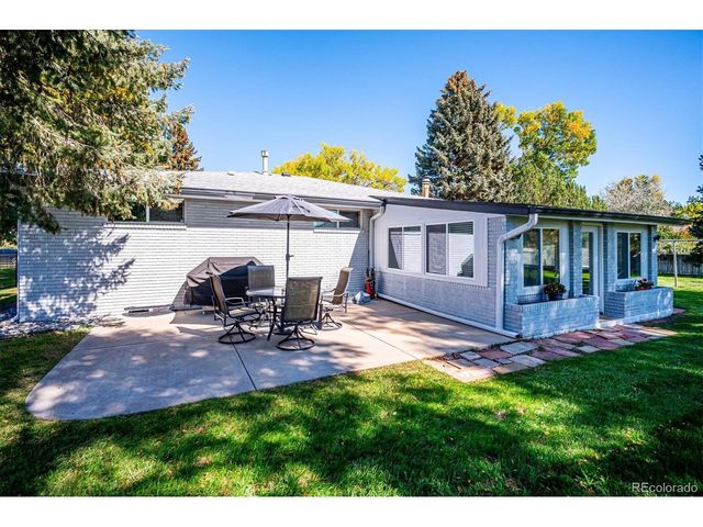 8690 W Jefferson Ave, Lakewood, CO 80235