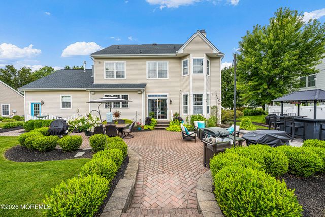 31 Woodstown Drive, Freehold, NJ 07728