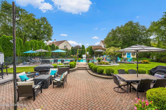 31 Woodstown Drive, Freehold, NJ 07728