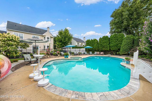31 Woodstown Drive, Freehold, NJ 07728