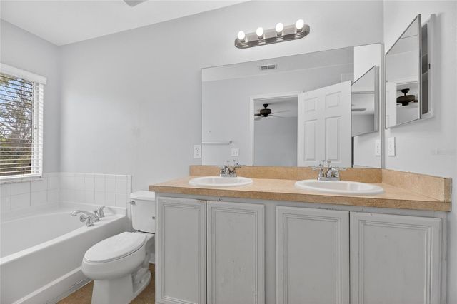 10919 KENSINGTON PARK AVENUE, Riverview, FL 33578