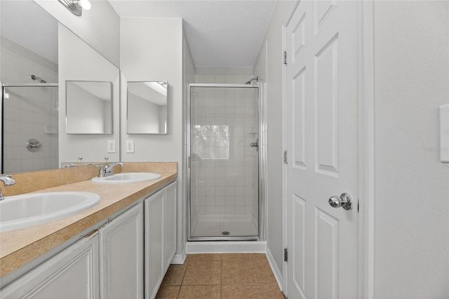 10919 KENSINGTON PARK AVENUE, Riverview, FL 33578