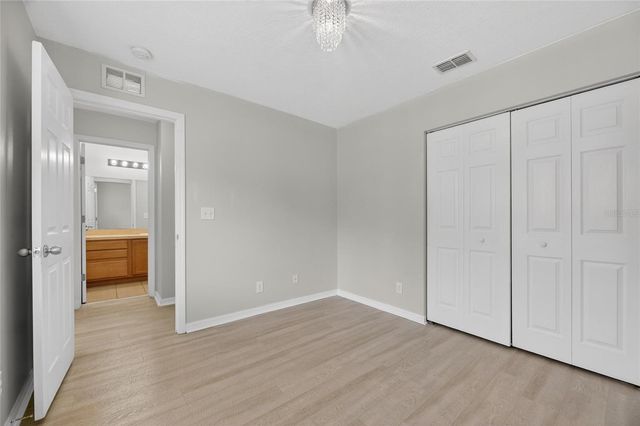 10919 KENSINGTON PARK AVENUE, Riverview, FL 33578