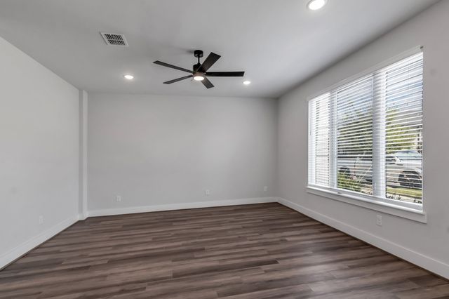 7545 Reis Lane, North Richland Hills, TX 76182