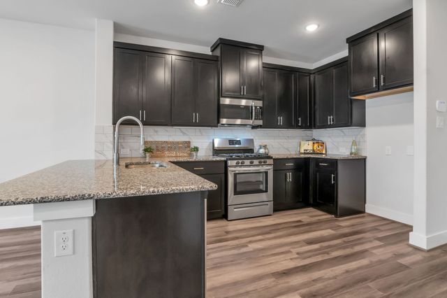 7545 Reis Lane, North Richland Hills, TX 76182