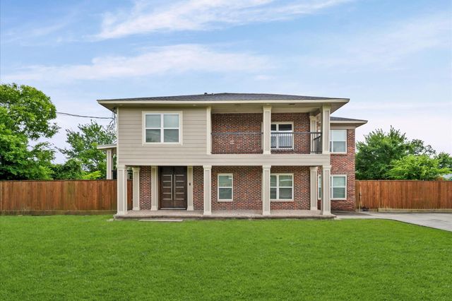 12430 Pecan Court, Houston, TX 77013
