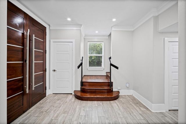 12430 Pecan Court, Houston, TX 77013