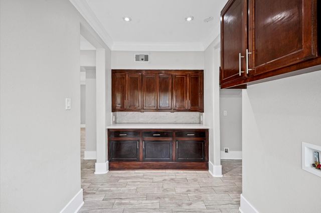 12430 Pecan Court, Houston, TX 77013