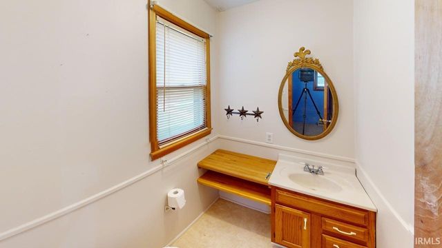 5220 E Wenz Drive, Monticello, IN 47960