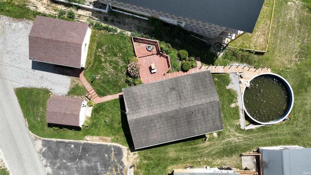 5220 E Wenz Drive, Monticello, IN 47960