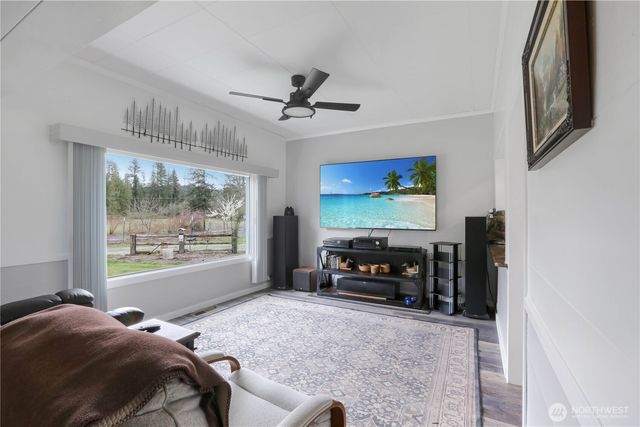 9040 Thunderbird Lane, Concrete, WA 98237