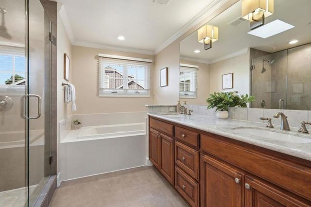 25 Ludina Way, Redwood City, CA 94061