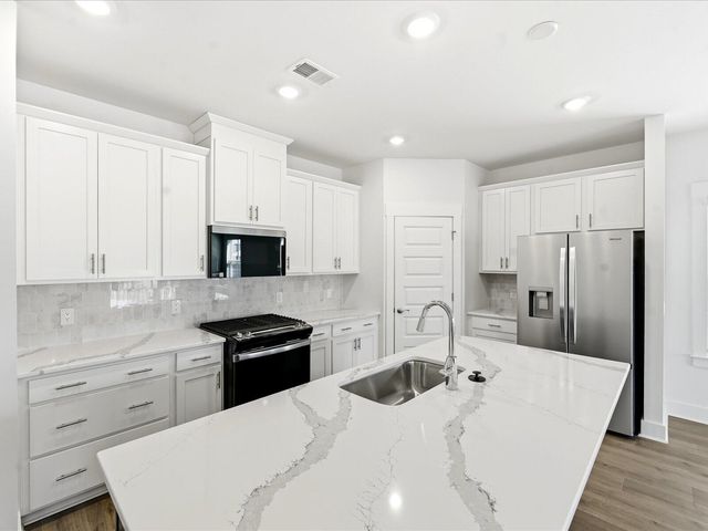 379 Calm Water Way, Summerville, SC 29486