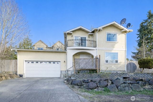 24006 26th Avenue S, Des Moines, WA 98198