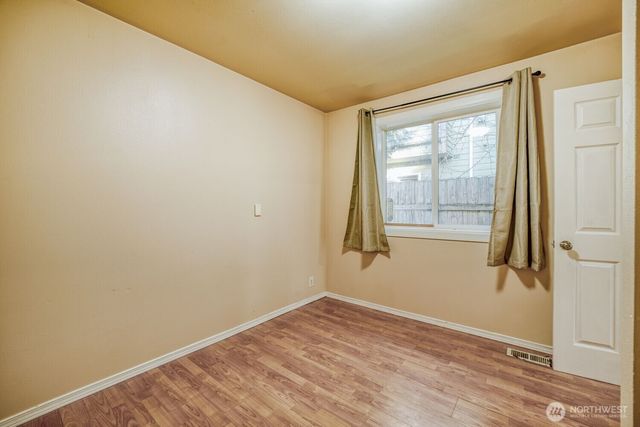 24006 26th Avenue S, Des Moines, WA 98198