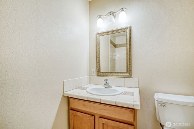 24006 26th Avenue S, Des Moines, WA 98198