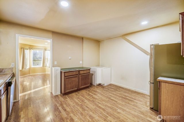 24006 26th Avenue S, Des Moines, WA 98198