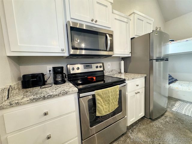 95639 S 4522 Road, Vian, OK 74962