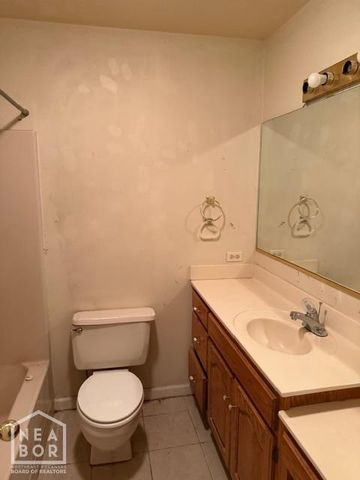 1817 Greenwood Street, Jonesboro, AR 72401